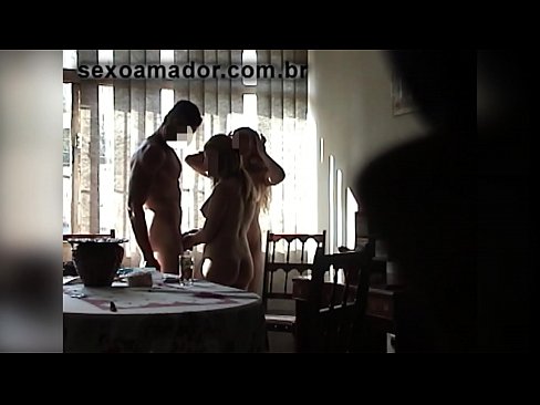 ❤️ যৌন বন্ধুরা তার সাথে একটি দৈত্য মানুষ এবং একটি ত্রয়ী আমন্ত্রণ জানায় ❤️❌ গুণমান পর্ণ ☑